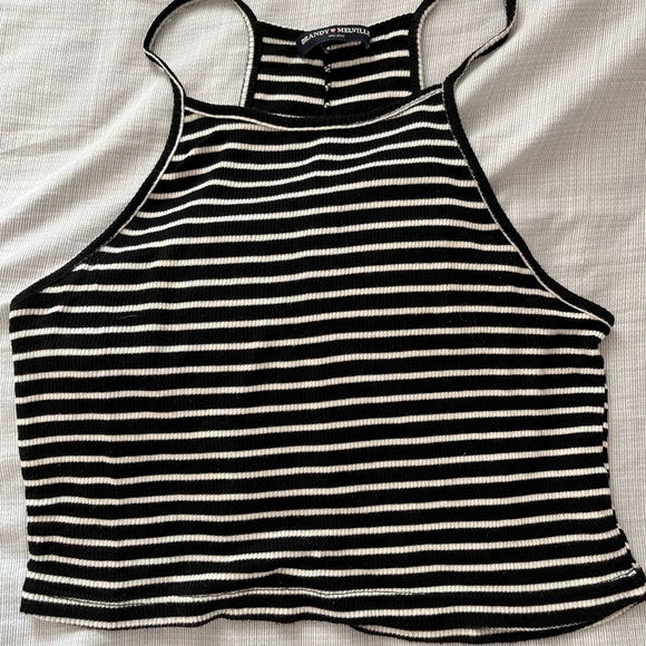 Brandy Melville T Shirt - Picture 1 of 2